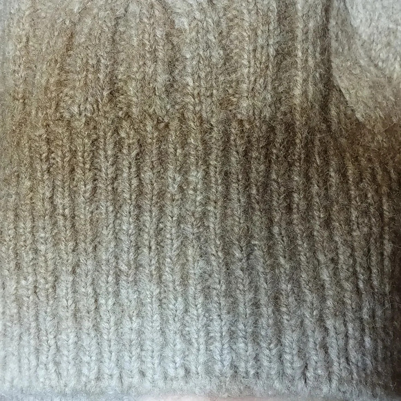 Banana Republic Alpaca Italian Yarn Knit mock neck drop shoulder tan ombre  xs - Picture 4 of 9